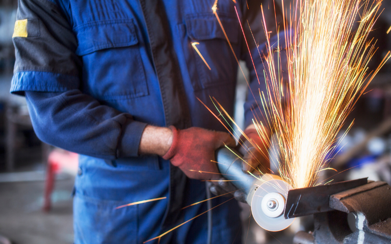 Operaio metalmeccanico: cosa fa, mansioni e competenze richieste